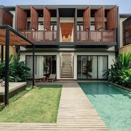 Red Sunset Villa - Canggu